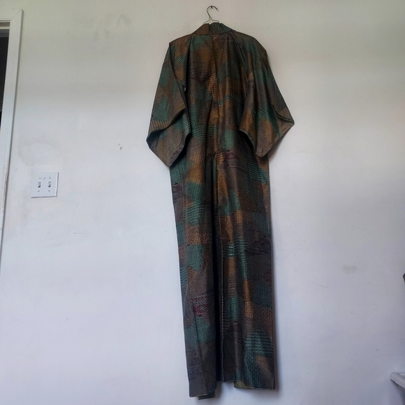 Vintage 50's 60's Japanese Kimono w/ abstract geometric mermaid design - Picture 15 of 16